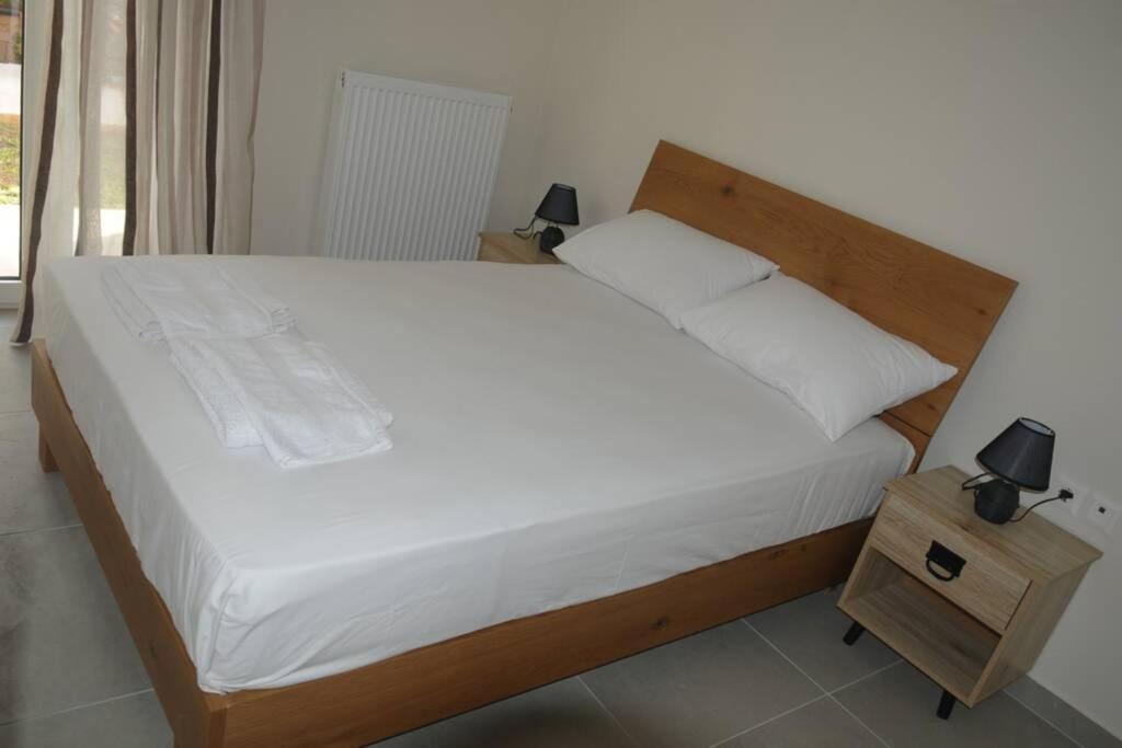 Lividio Apartment Lefkada City Exterior photo